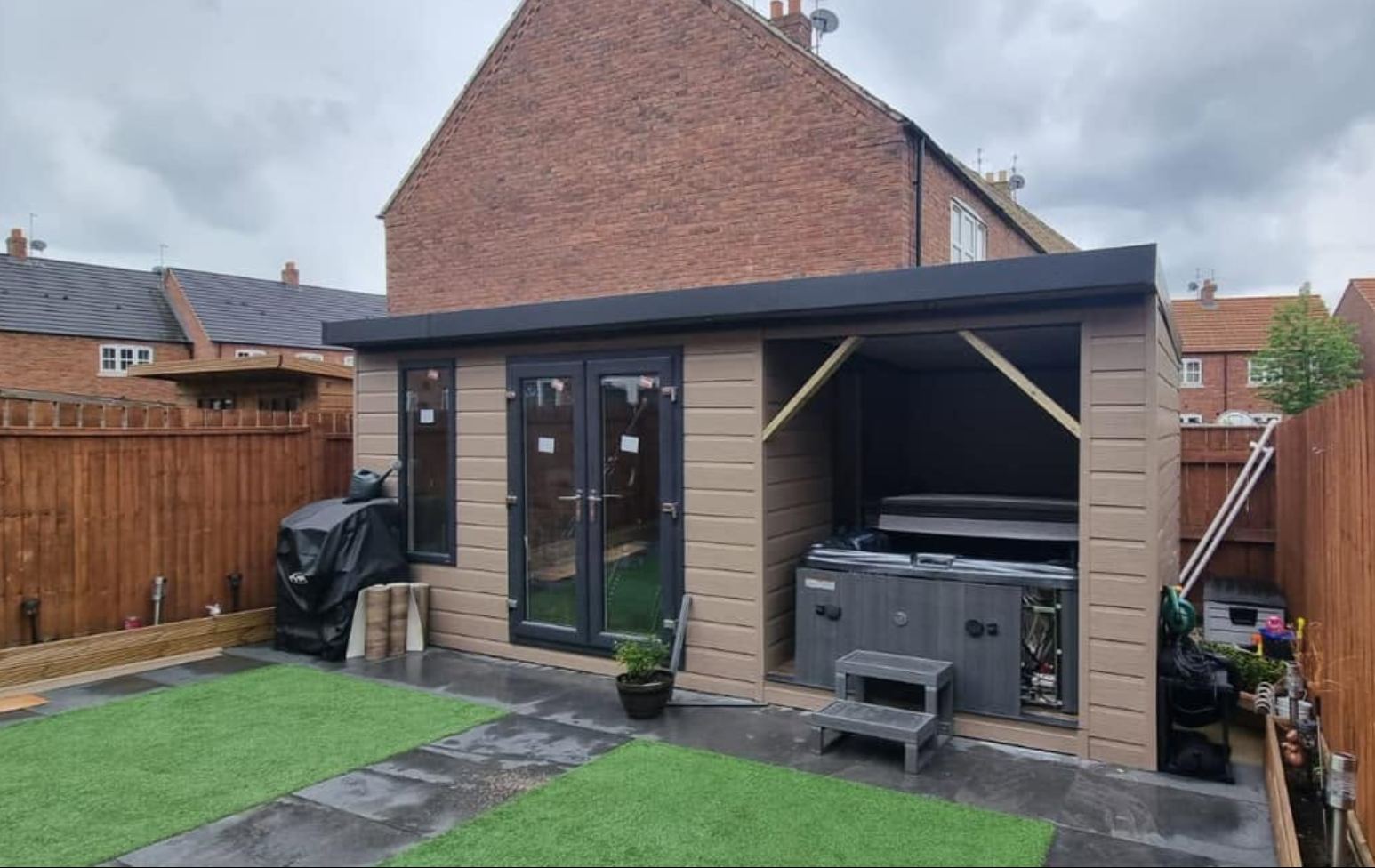 Garden room build